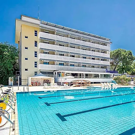 Albatros Appart hôtel 3*