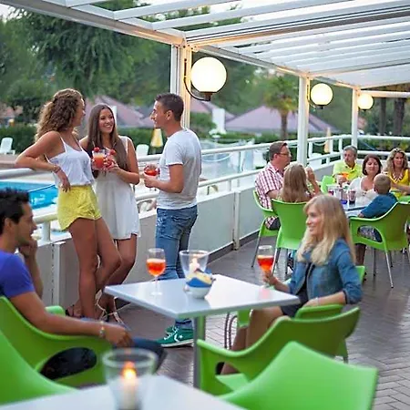 Albatros Appart hôtel 3*