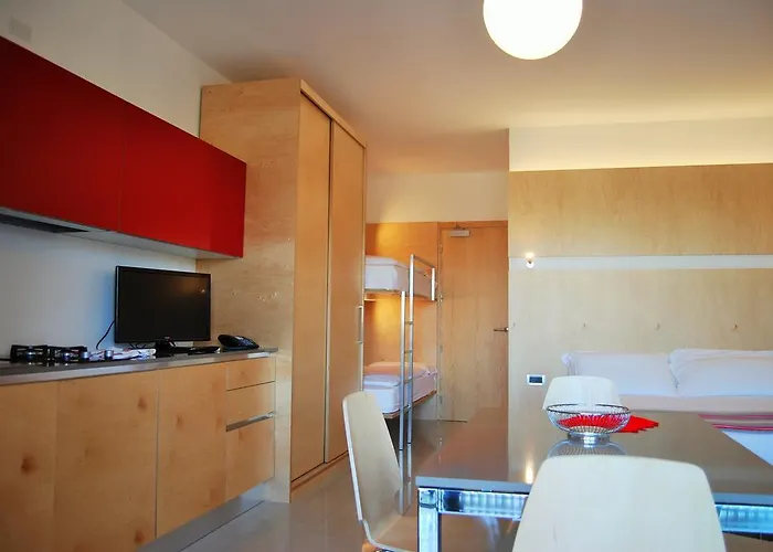 Albatros Aparthotel 3*